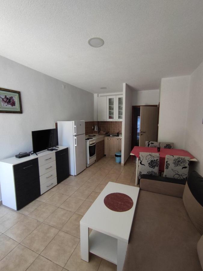 Apartments Vranes Τίβατ Εξωτερικό φωτογραφία