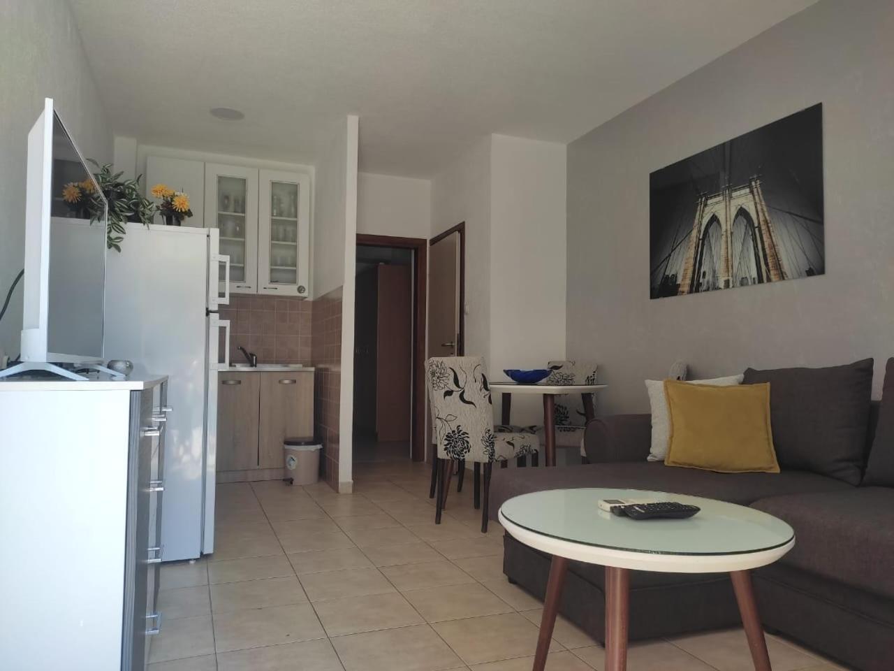 Apartments Vranes Τίβατ Εξωτερικό φωτογραφία
